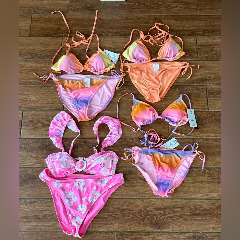 NWT Bundle of Bikinis 👙
